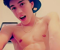 Horny Twink BF Sconto s5